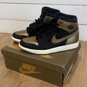 Nike Black and Gold High-Tops